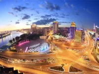 Yunduo · Designer Intelligent Cinema Homestay (Yanji Yanbian University West Market Branch) Hotels in Yanji