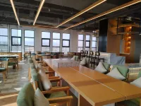 Yuhuadao Boutique Resort Hotel (Yanshan Longhu Park)