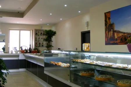 Hotel la Casa Del Pellegrino