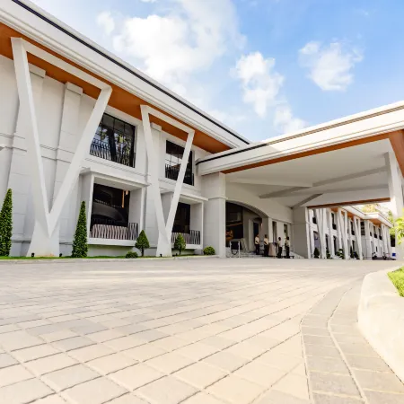 Amora Beach Resort Phuket