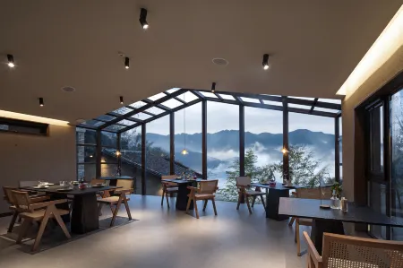 Songyang Shanye Yunye Homestay Отели рядом с достопримечательностью «Pingtiancun»