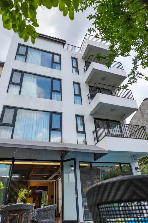 Meet Shuangxi Yingyue Boutique Homestay Отели рядом с достопримечательностью «Yongjia Academy»