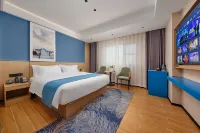 Pearl Hotel (Zhuhai Gongbei Port Couples Middle Road Branch)