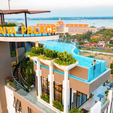 Chaiya Palace Hotel