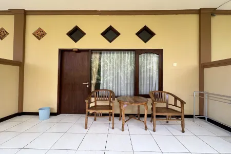Taxa Raya Guest House