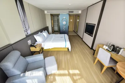 Lanli Lily Hotel (Yangchun Donghu) Hotel di Donghu Plaza Yihua Shopping Center