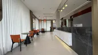 Left bank hotel