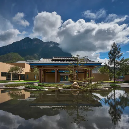 Hotel Indigo LUGU LAKE by IHG