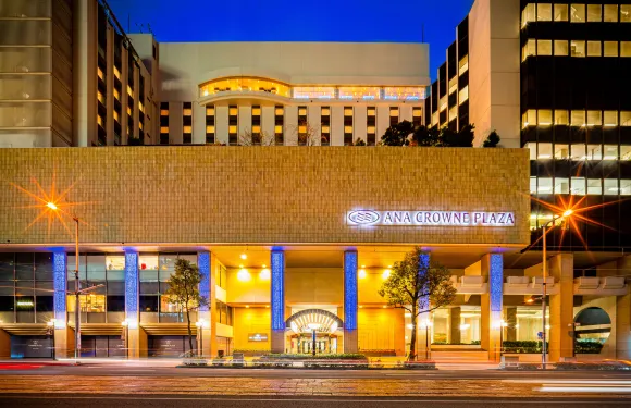 ANA Crowne Plaza 松山全日空皇冠假日酒店