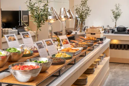 HOTEL MYSTAYS Kumamoto Riverside Отели рядом с достопримечательностью «Fujisaki hachimangū»