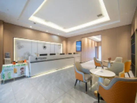 GreenTree Inn (Nanchang Railway Station Bayi Square Ding Road South Metro Station) Hotels in Nanchang