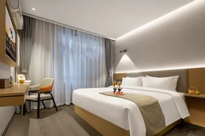 如家派柏雲飯店（成都雙流國際機場店） 成都市武侯區金花橋街道金鳳社區文化中心附近的飯店