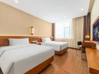 Jun He International Hotel