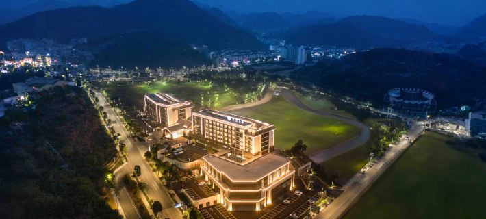 Grand New Century Resort Hotel Anshun Huangguoshu Hotels in Zhenning