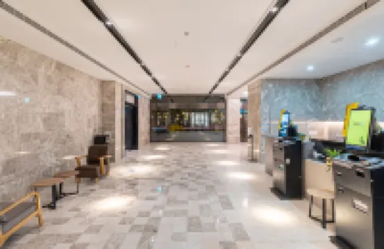 CHECK inn Taichung Qinghai