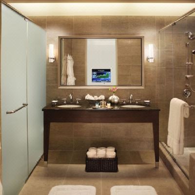 Grand Deluxe One Bedroom Suite with Lake View Trump International Hotel & Tower Chicago Promo Code