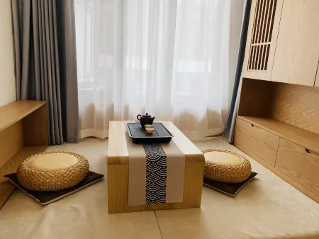 Fuxian Lake Jingsheting Homestay Отели в г. Ченцзиан