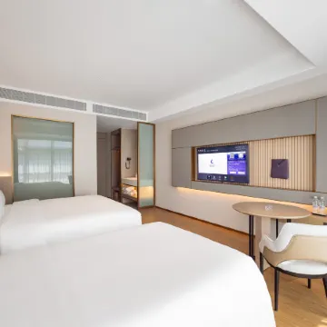 Lavande Hotel (Baoding Lekai North Avenue Yuanchuang Smart Center)