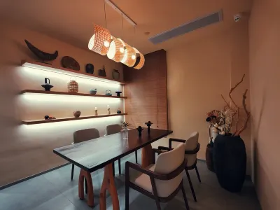 Huayin Homestay