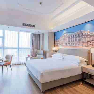 Vienna International Hotel (Fangchenggang Sunny Coast) Rooms