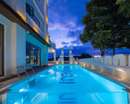 Xishuangbanna Menghai Seventeen Homestay Complex Hotels in Menghai