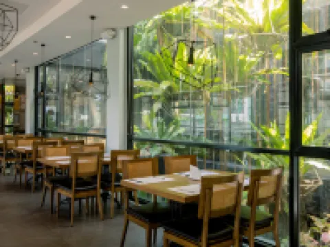 The Henry Hotel Roost Bacolod Hotels in Bacolod