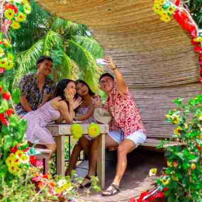 OYO1005 Patio Buendia Farm Resort Hotel Exterior