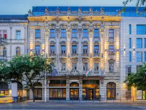 Courtyard Budapest City Center