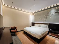 Harbin Airport McLaren Hotel (Airport T2 Terminal) Hotels near Harbin Taiping International Airport
