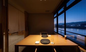 Ryokan & Sauna Yorzuya Hita