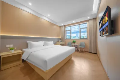 Haoting Business Hotel (Jiangjin Shuangfu Light Rail Station) Отели рядом с достопримечательностью «Чунцинский Транспортный Университет (Колледж Научных Города)»