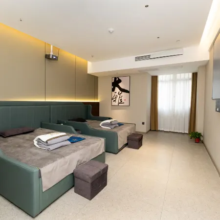 GERMORE HOTEL