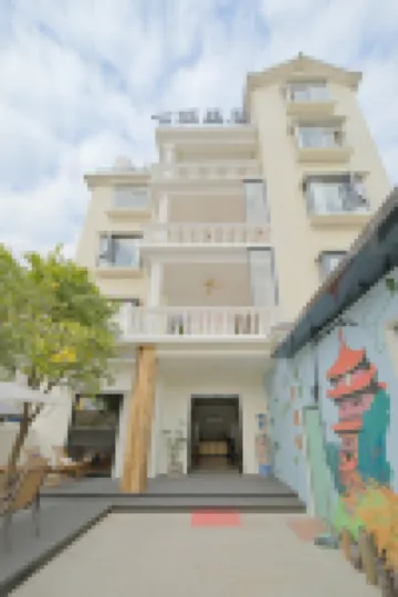 Qixi Liju B&B (Taoxichuan Cultural and Creative Block Store) Hotels in Jingdezhen