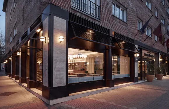 斯考特而波蘇埃洛酒店