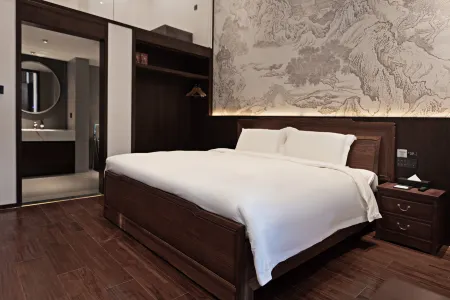 Yunzhong Chaoran Pavilion  (Huayan Temple Branch, Datong Ancient Town)