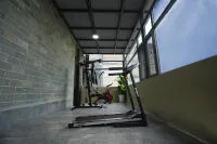 Mile Shiyue Boya Hot Spring Hotel ((Huquan Ecological Garden Huquan Banshan Hot Spring Shop)) - palestra
