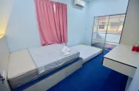 Puteri Indah Homestay Hotels near Lankayan Island