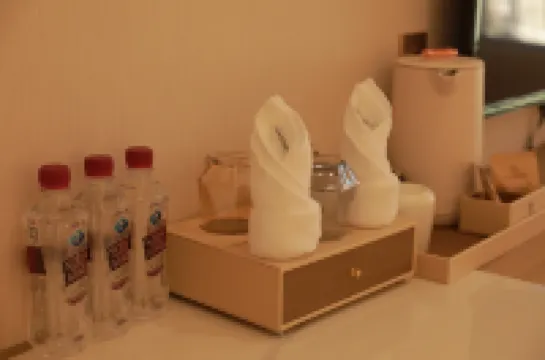 Zen · Ancient Tree Oxygen-rich Manor (Batang Ancient Tree Wishing Place Store)