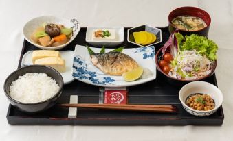 Azumaya Hotel Le Thanh Ton