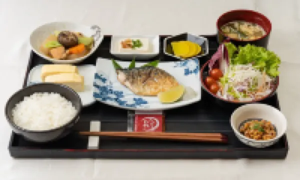 阿祖瑪亞青頓酒店