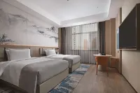 Wanda Moments, Yulin （Yu lin lao jie) Hotels near Sunshine Plaza
