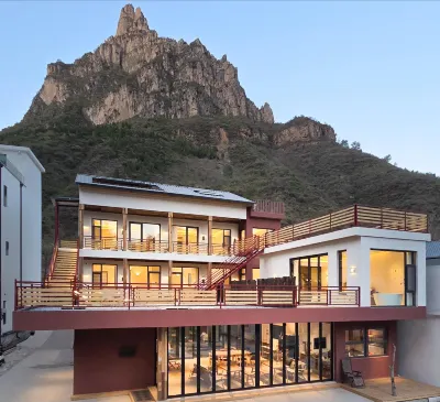 Morii  Resort  Hotel Hotels near Eight Spring Canyons