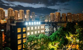 Walking In Life Hotel