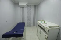 ALIS HOTEL