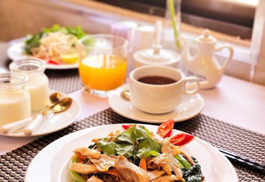 HALO BOUTIQUE BEN THANH 내부