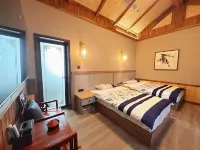 Loushiming Homestay (West Railway Station Danxia West Road)