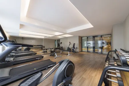 Mehood Lestie Hotel（Guangzhou Hanxi Chimelong） Отели рядом с достопримечательностью «South China University of Technology (Guangzhou International Campus)»