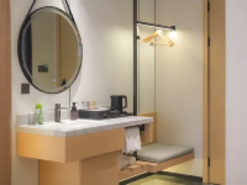 Xinchang Duogao Mijing | Design·GrandTheatre Movie Hotel (Big Buddha Temple Tanshui Kingdom) Hotéis em Condado de Xinchang