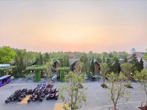 See Stars & Forest Resort