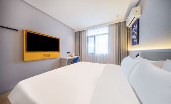 7Days Inn Hotel (Xiangyang Huochezhan Zhongyuan Road)